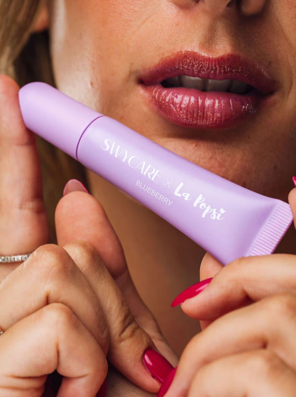 Balzam za ustnice Borovnica